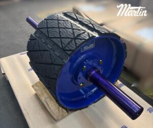 Tambor para transportador de correia Martin com revestimento em espinha de peixe e disco de topo — distribuidor Mippei