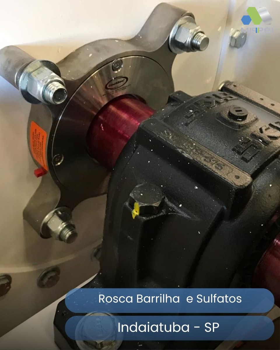 Vedação CinchSeal em rosca transportadora de barrilha e sulfatos em Indaiatuba, SP